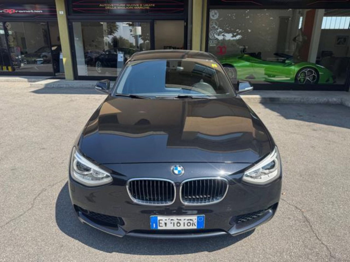 BMW Serie 1 116d 2.0 116CV cat 5 porte Attiva DPF (3)
