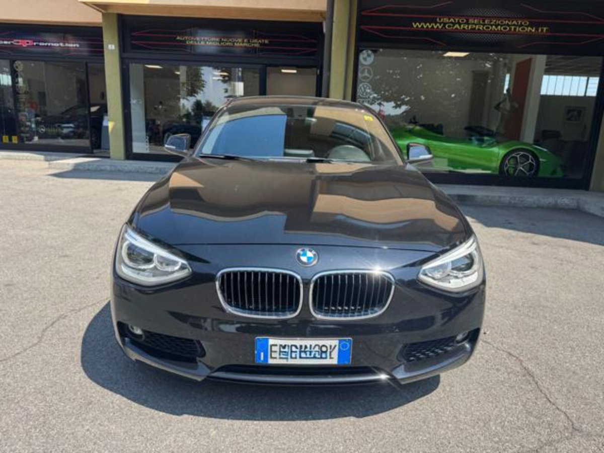 BMW Serie 1 116d 2.0 116CV cat 5 porte Attiva DPF (4)