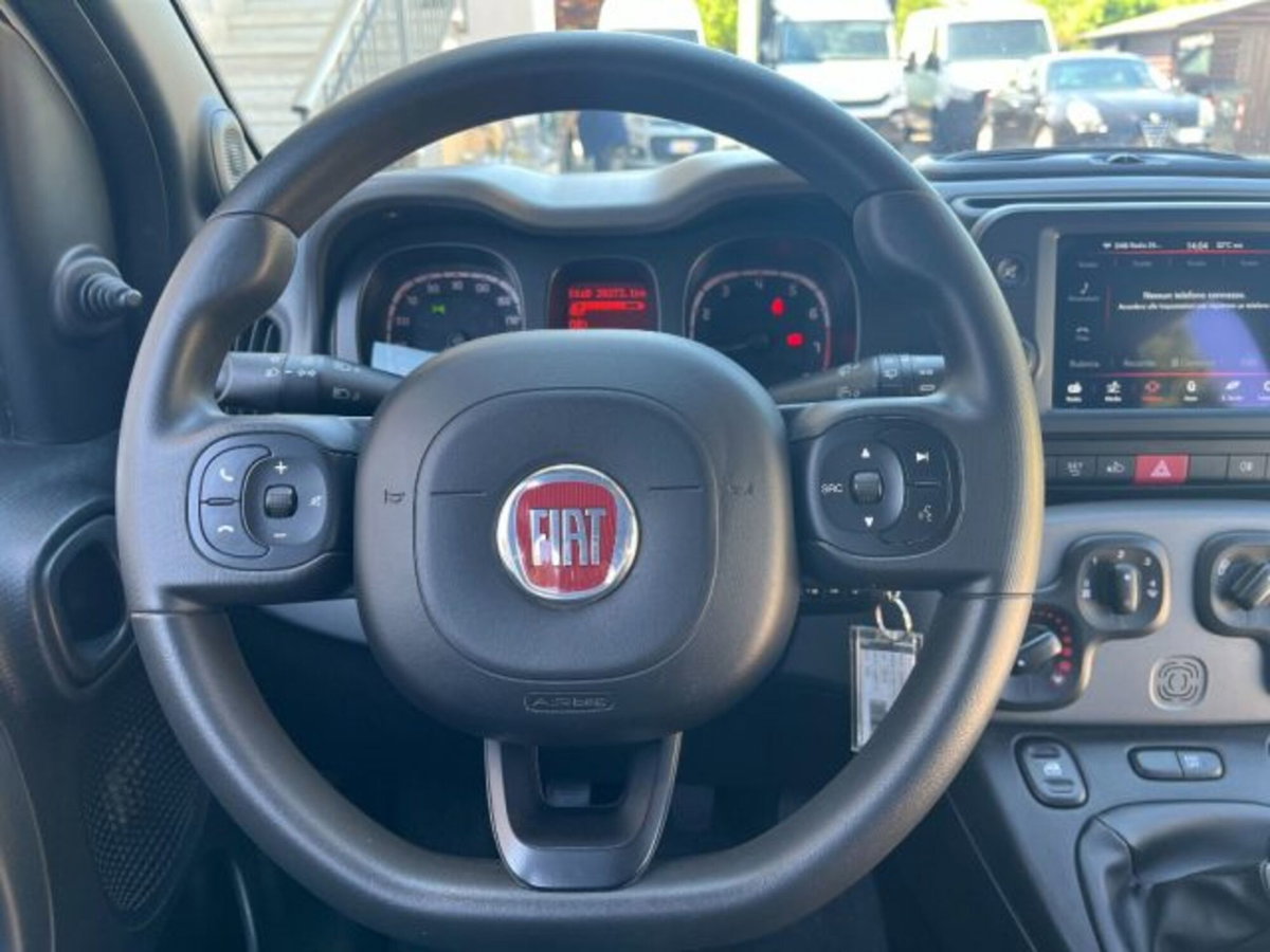 Fiat Panda 1.0 firefly hybrid s&s 70cv (11)