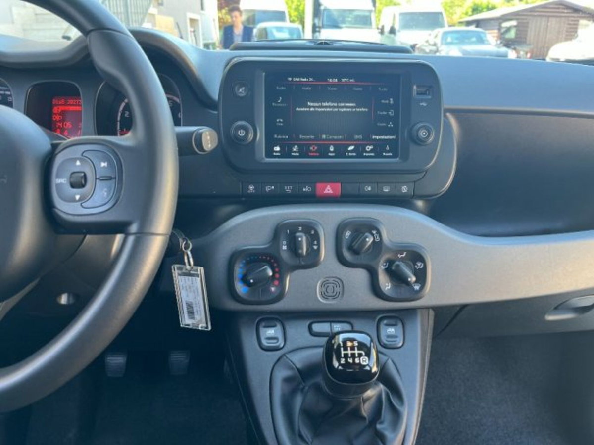 Fiat Panda 1.0 firefly hybrid s&s 70cv (12)