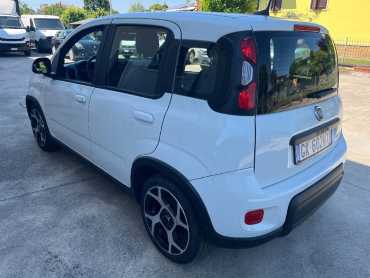 Fiat Panda 1.0 firefly hybrid s&s 70cv (6)