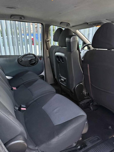 Fiat Multipla 1.9 MJT Emotion (10)
