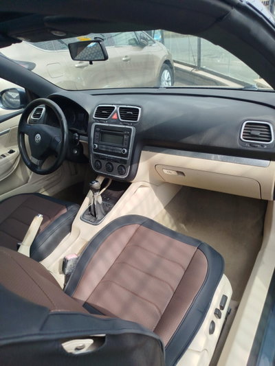 Volkswagen Eos 16V FSI (3)
