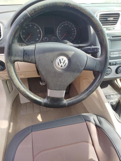 Volkswagen Eos 16V FSI (8)