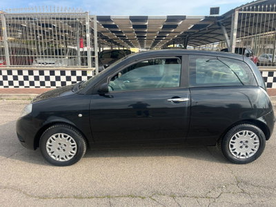 Lancia Ypsilon Multijet 16V Oro (8)