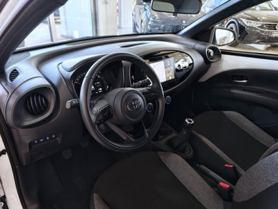 Toyota Aygo X 1.0 VVT-i 72 CV 5 porte Limited Air (10)