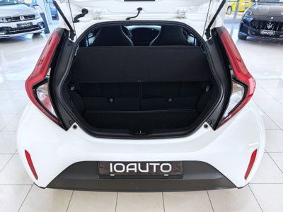 Toyota Aygo X 1.0 VVT-i 72 CV 5 porte Limited Air (18)