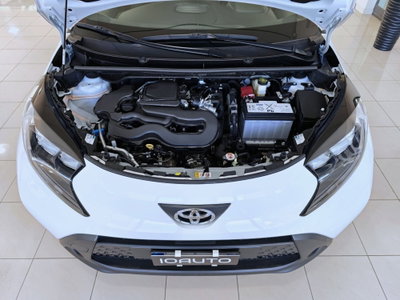 Toyota Aygo X 1.0 VVT-i 72 CV 5 porte Limited Air (19)