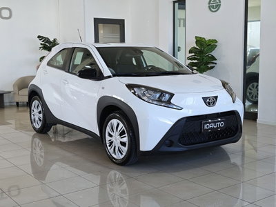 Toyota Aygo X 1.0 VVT-i 72 CV 5 porte Limited Air (2)