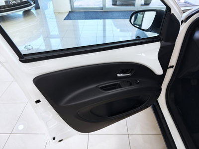 Toyota Aygo X 1.0 VVT-i 72 CV 5 porte Limited Air (8)