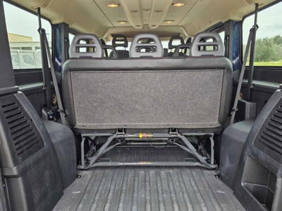 Peugeot Boxer Furgone 330 2.0 BlueHDi/110CV FAP PC-TN Combi Comfort (14)