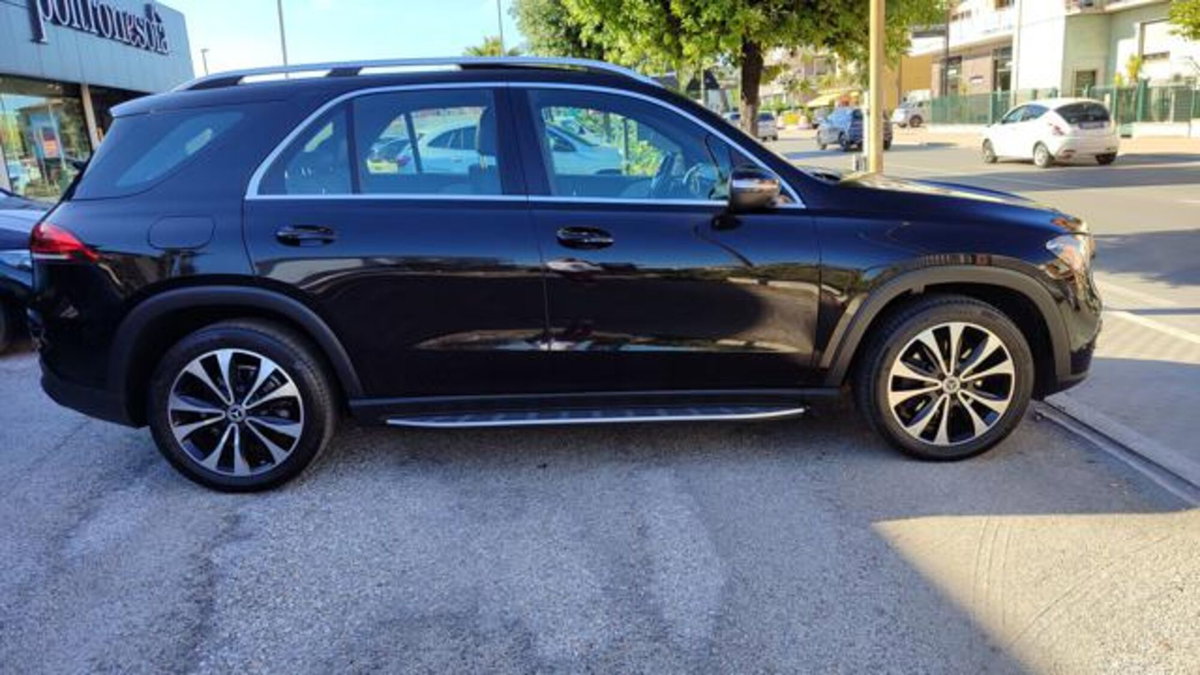 Mercedes-Benz GLE SUV 350 d 4Matic Premium Plus (3)