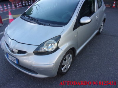 Toyota Aygo 1.0 12V VVT-i 3 porte Sol (10)