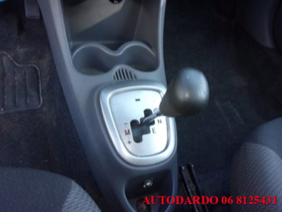 Toyota Aygo 1.0 12V VVT-i 3 porte Sol (14)