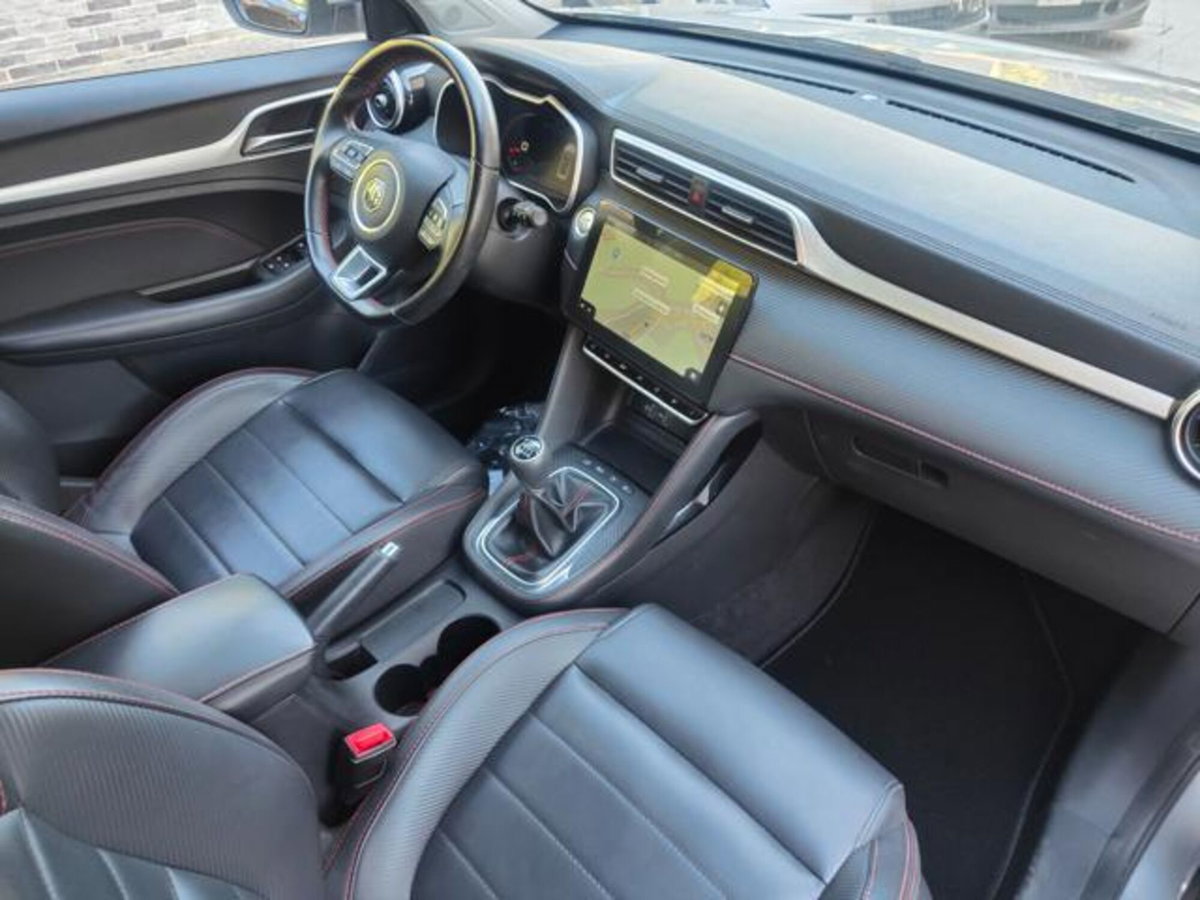Mg ZS (2021-->) ZS 1.0T-GDI aut. Comfort (19)