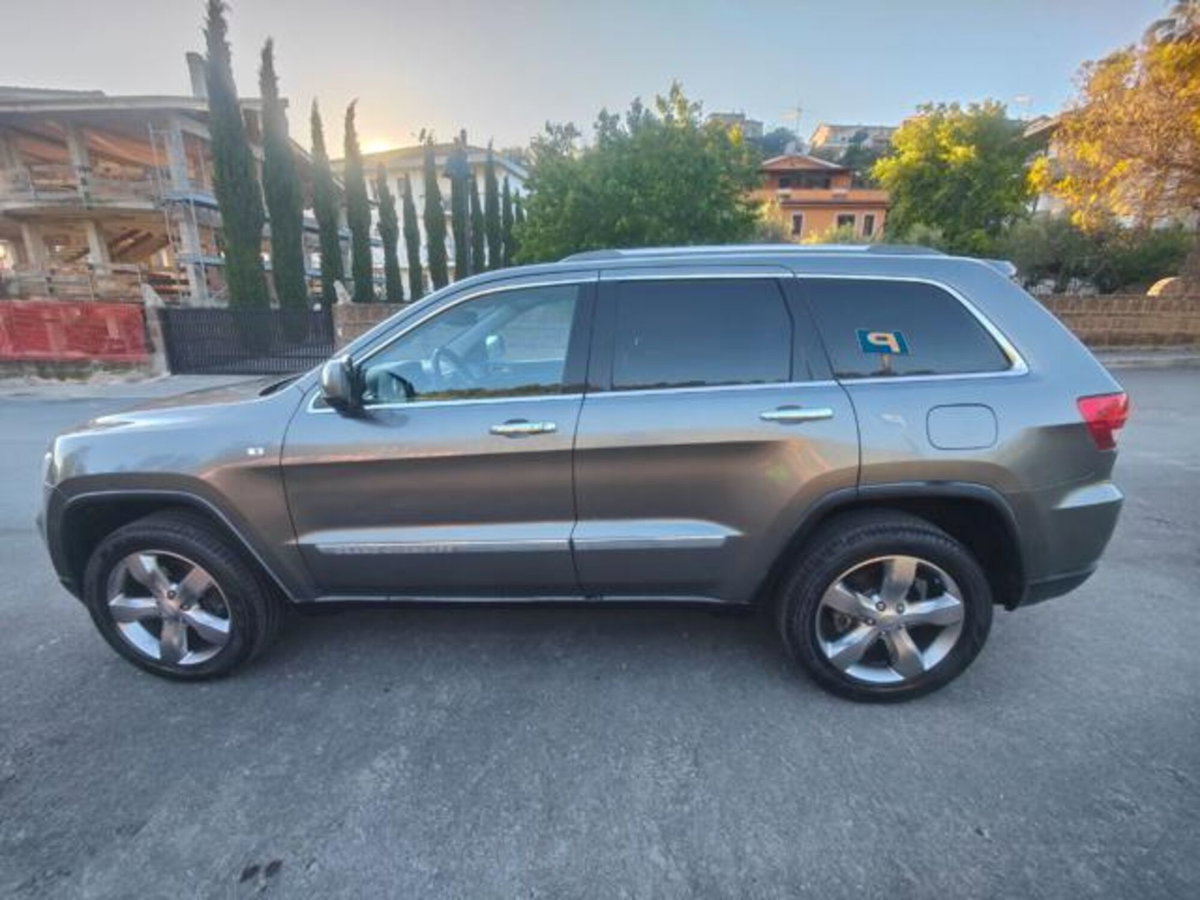 Jeep Grand Cherokee 3.0 CRD 241 CV Limited (7)