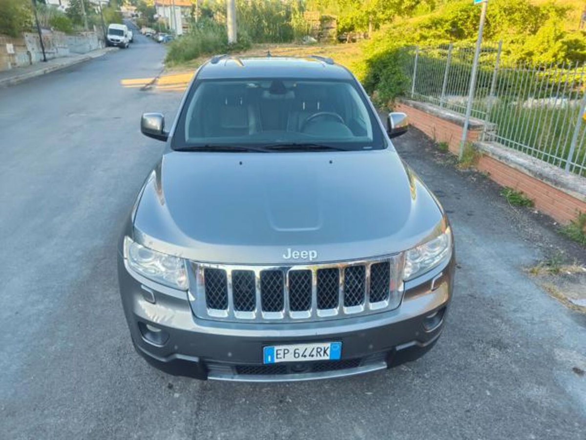 Jeep Grand Cherokee 3.0 CRD 241 CV Limited (3)