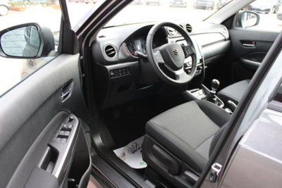 Suzuki Vitara 1.4 Hybrid 4WD AllGrip Easy Cool (8)