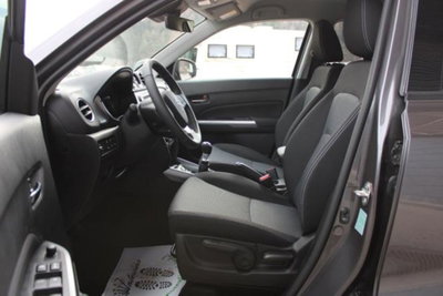 Suzuki Vitara 1.4 Hybrid 4WD AllGrip Easy Cool (9)