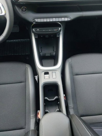 Jeep Avenger 1.2 turbo Summit fwd 100cv (11)