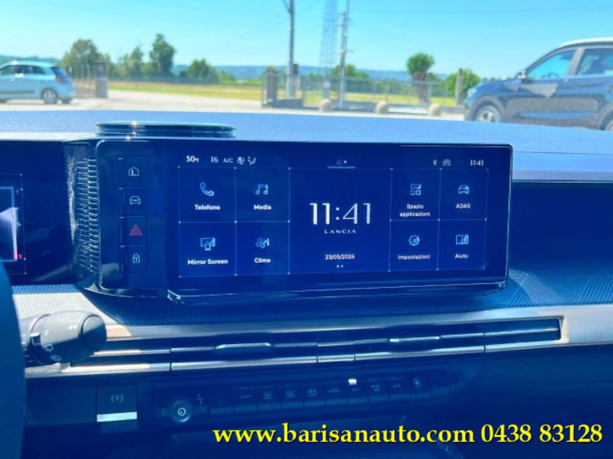 Lancia Ypsilon 1.2 mhev Edizione Limitata Cassina e-dct (12)