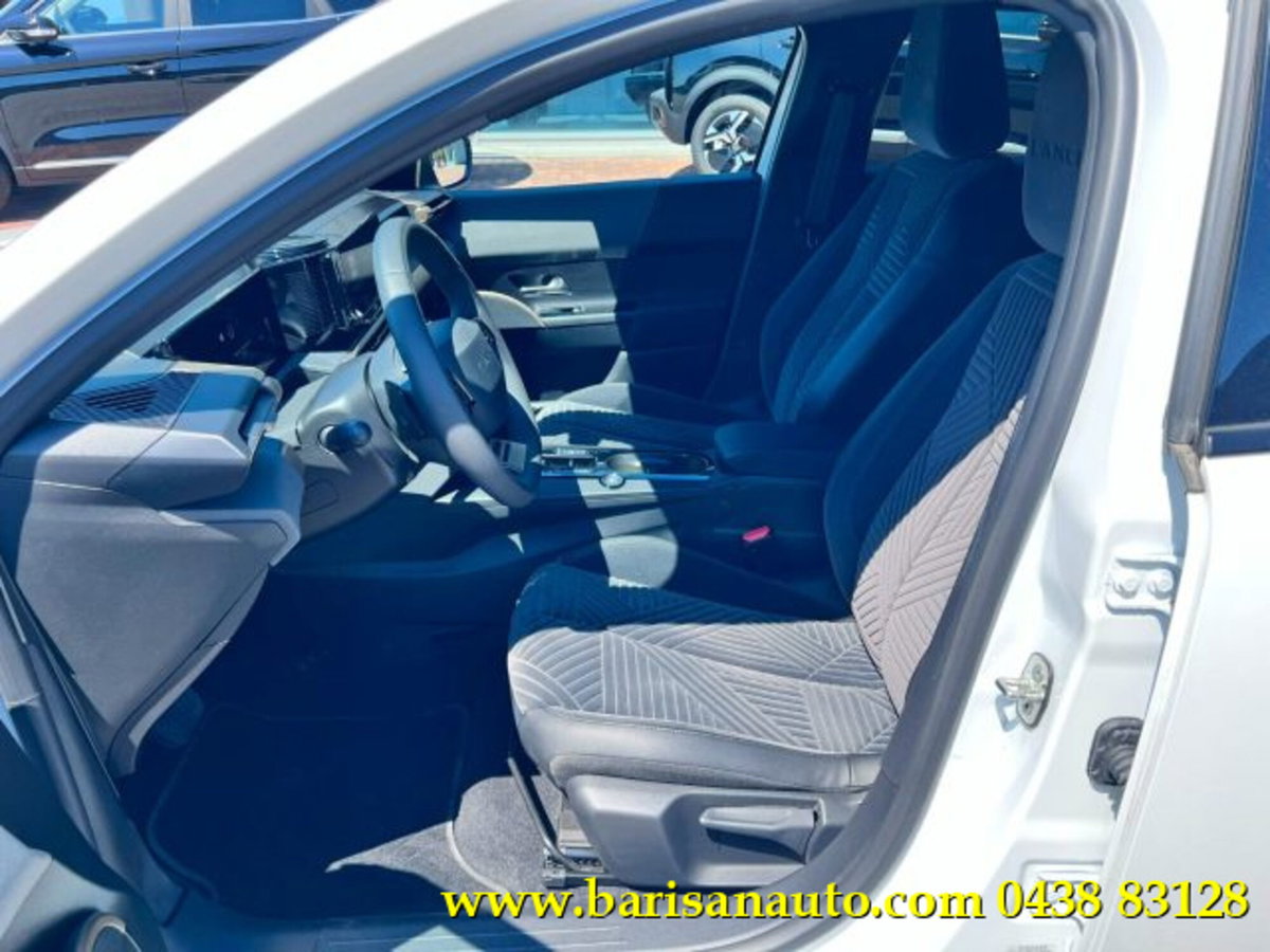 Lancia Ypsilon 1.2 mhev Edizione Limitata Cassina e-dct (5)