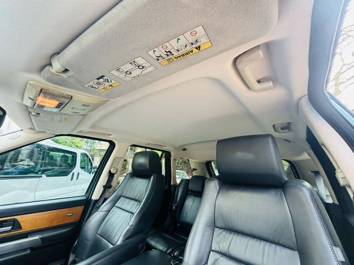 Land Rover Range Rover Sport 2.7 TDV6 HSE (14)