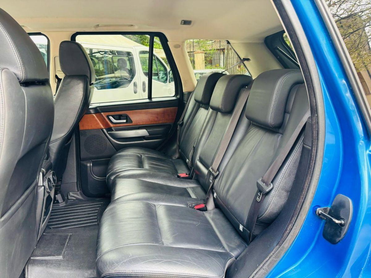 Land Rover Range Rover Sport 2.7 TDV6 HSE (15)