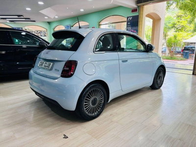 Fiat 500 Cabrio e Cabrio 42 kWh La Prima II (6)
