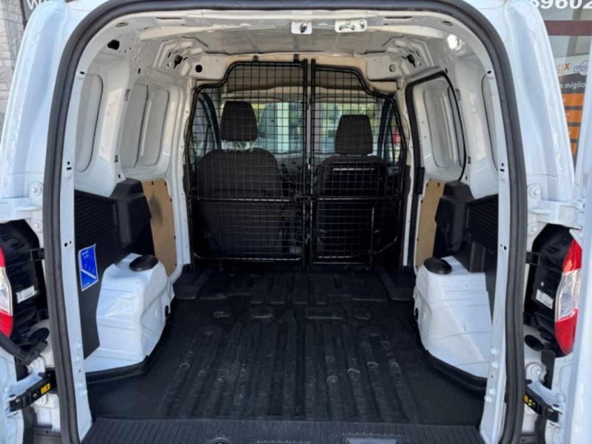 Ford Transit Courier 1.5 TDCi 75CV  Trend (14)