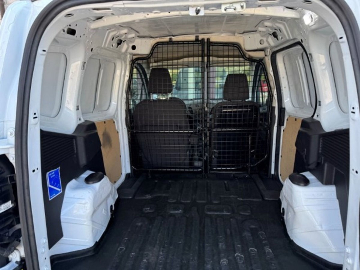 Ford Transit Courier 1.5 TDCi 75CV  Trend (16)