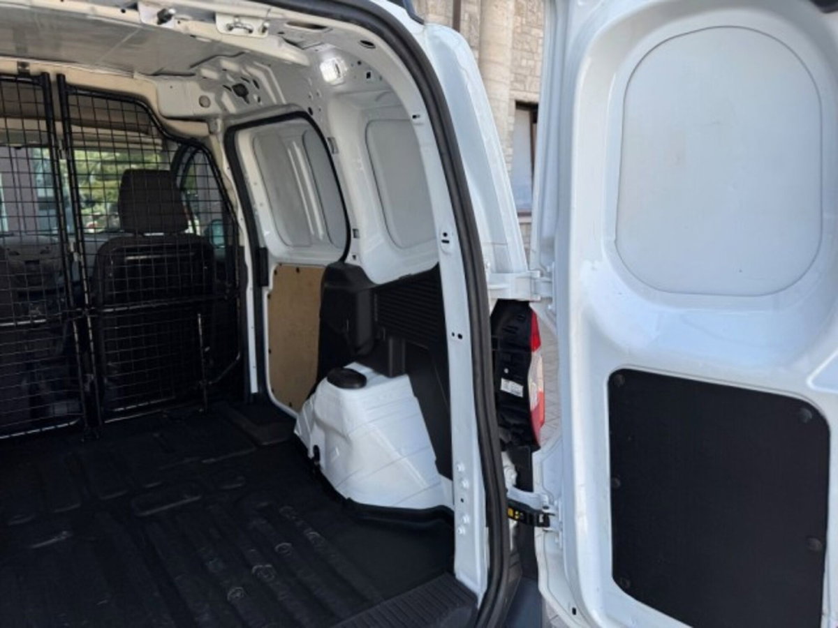 Ford Transit Courier 1.5 TDCi 75CV  Trend (17)