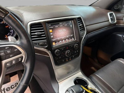 Jeep Grand Cherokee 3.0 V6 CRD 250 CV Multijet II Overland (10)