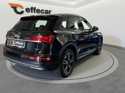 Audi Q5 40 TDI 204 CV quattro S tronic Business (6)