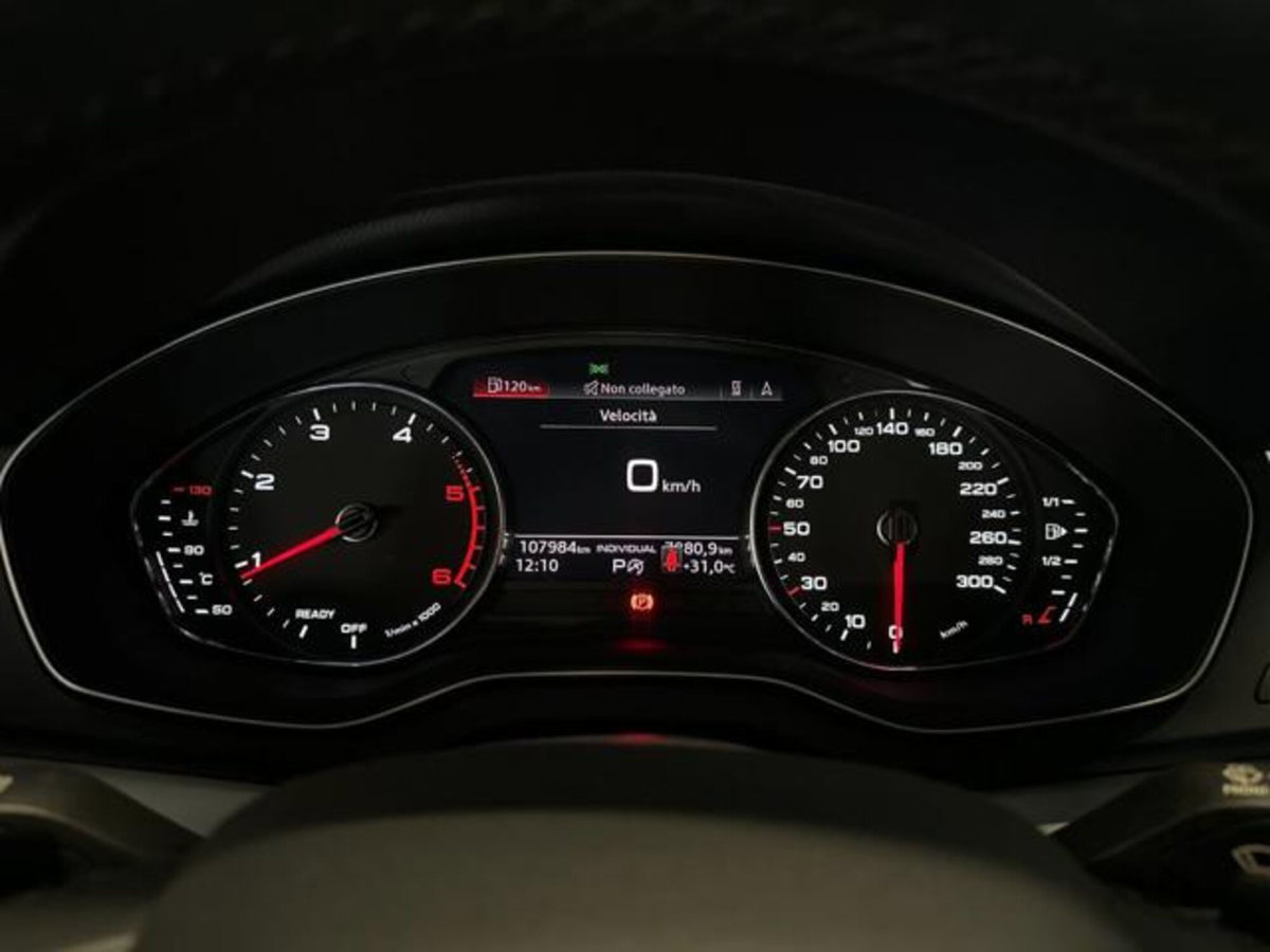 Audi Q5 40 TDI 204 CV quattro S tronic Business (9)