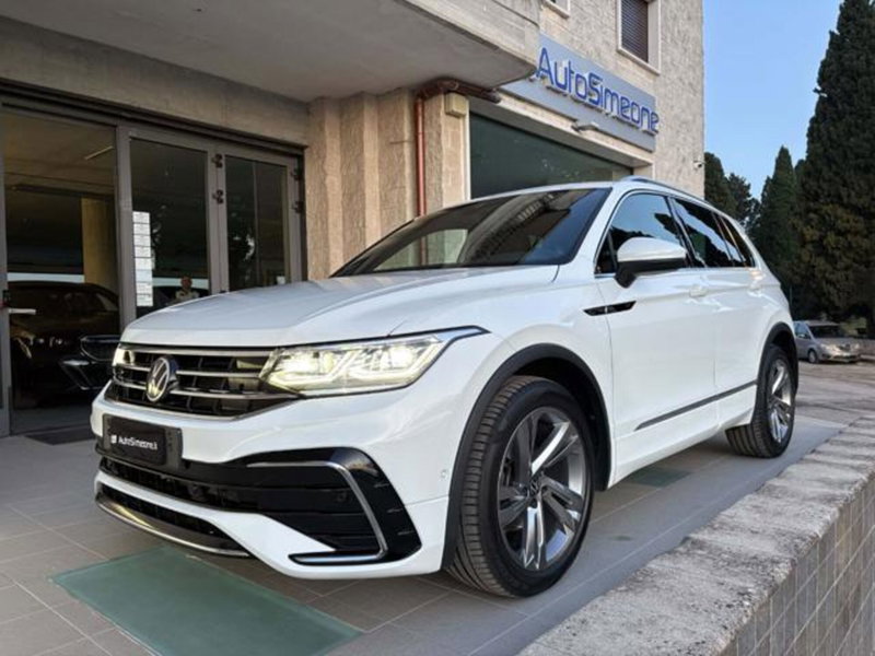 Volkswagen Tiguan 2.0 TDI 150 CV SCR DSG 4MOTION R-Line