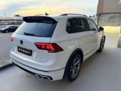 Volkswagen Tiguan 2.0 TDI 150 CV SCR DSG 4MOTION R-Line (5)