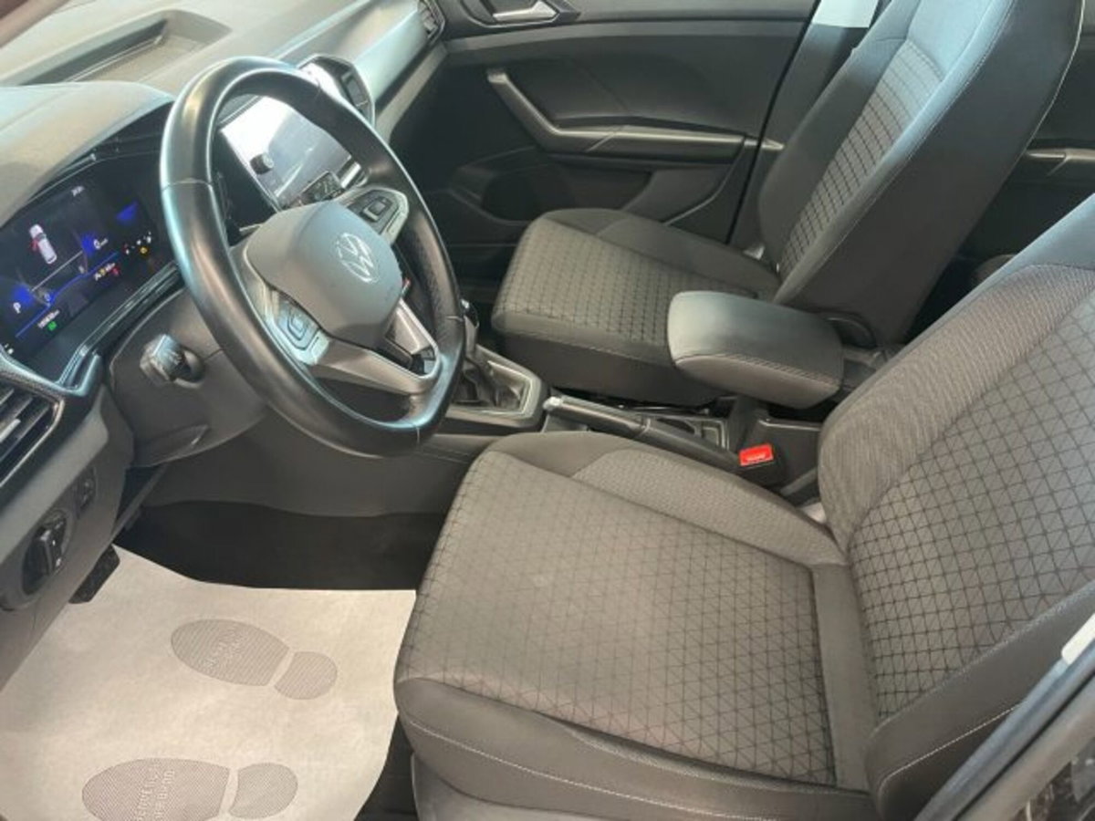 Volkswagen T-Cross 1.0 TSI 110 CV DSG Sport (13)