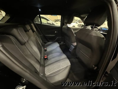 Peugeot 2008 PureTech 100 S&S Allure (13)