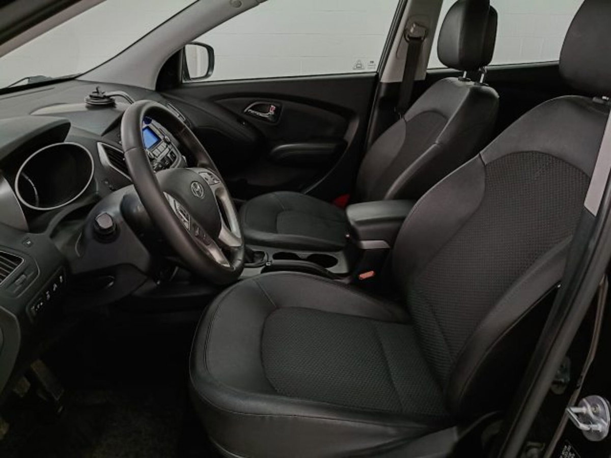 Hyundai ix35 2.0 CRDi 4WD Comfort (8)