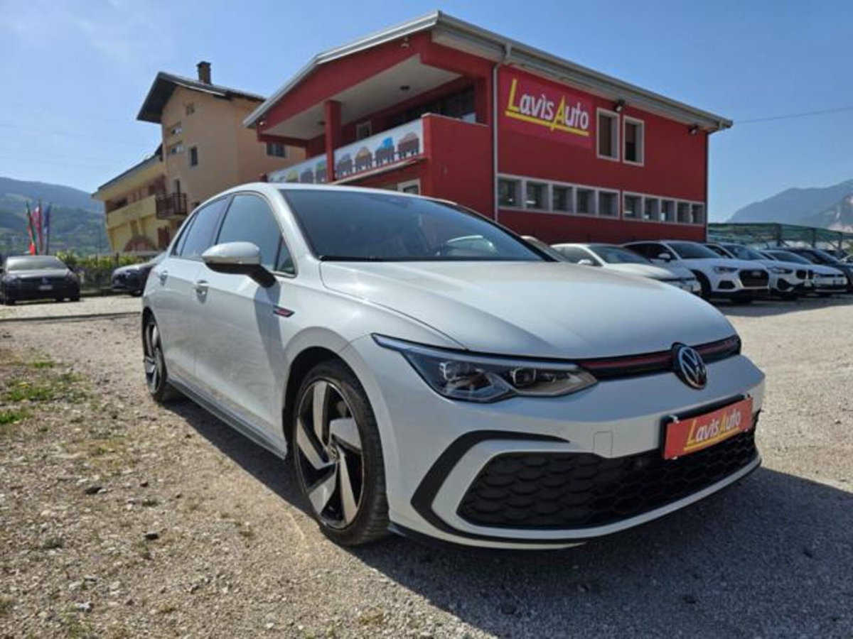 Volkswagen Golf 2.0 TSI GTI DSG