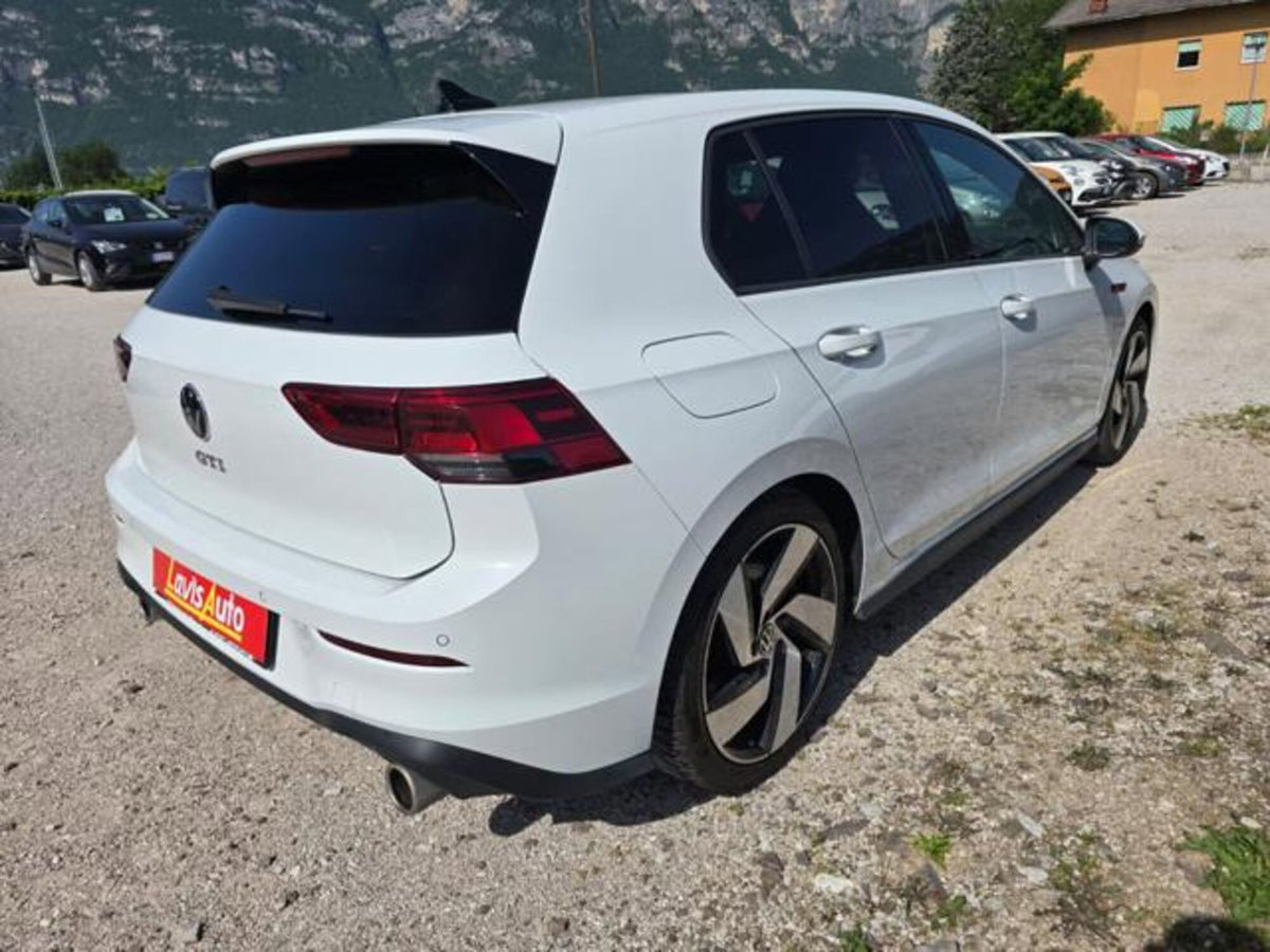 Volkswagen Golf 2.0 TSI GTI DSG (5)