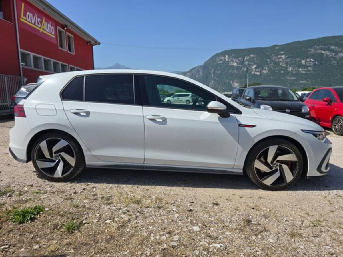 Volkswagen Golf 2.0 TSI GTI DSG (6)