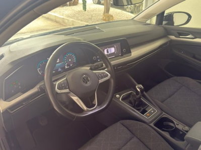 Volkswagen Golf 2.0 TDI SCR Life (19)