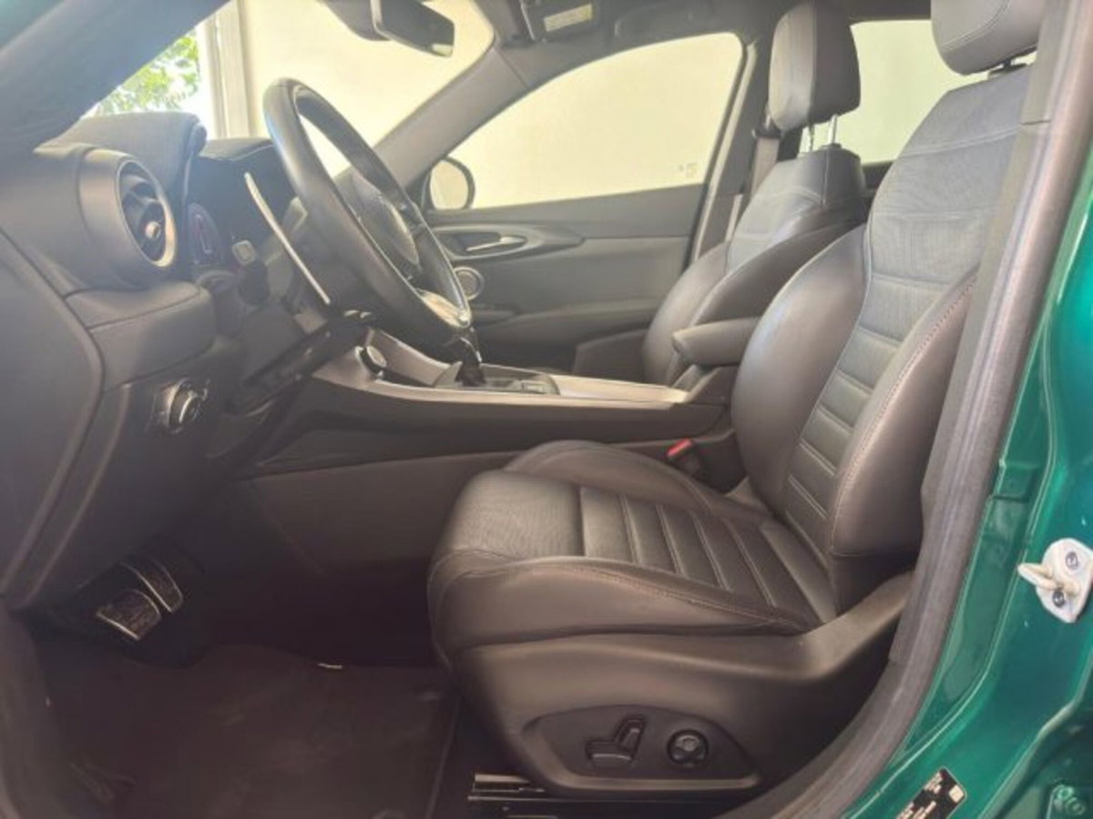 Alfa Romeo Tonale Tonale 1.5 130 CV MHEV TCT7 Edizione Speciale (9)