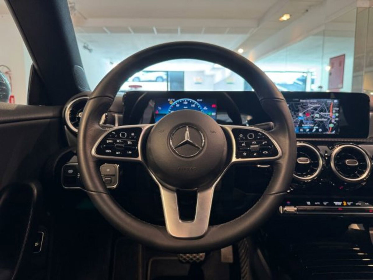 Mercedes-Benz CLA 220 d Automatic 4Matic Premium (13)