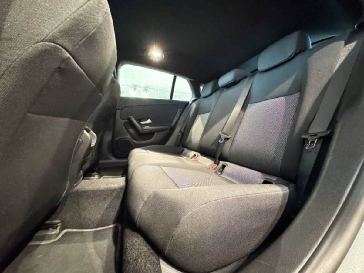 Mercedes-Benz CLA 220 d Automatic 4Matic Premium (20)