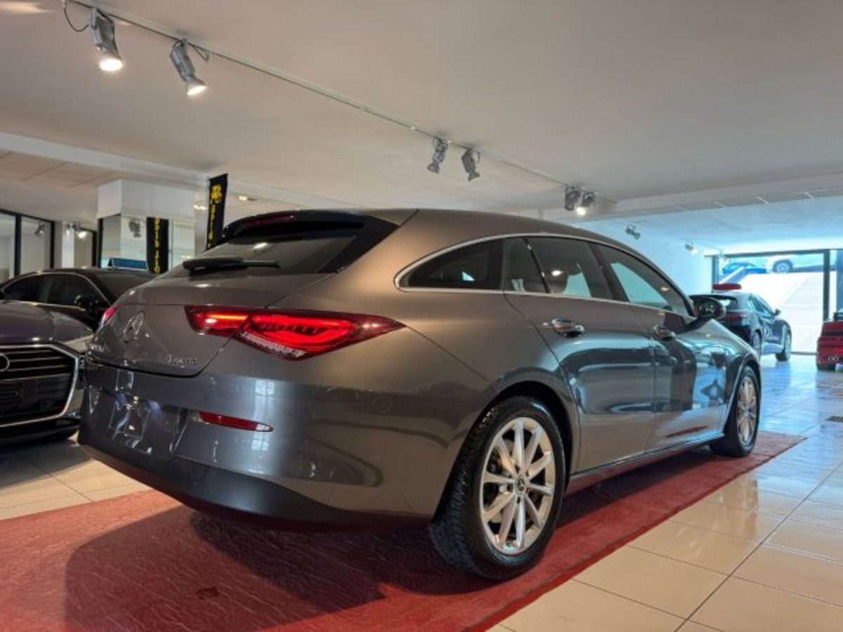 Mercedes-Benz CLA 220 d Automatic 4Matic Premium (7)