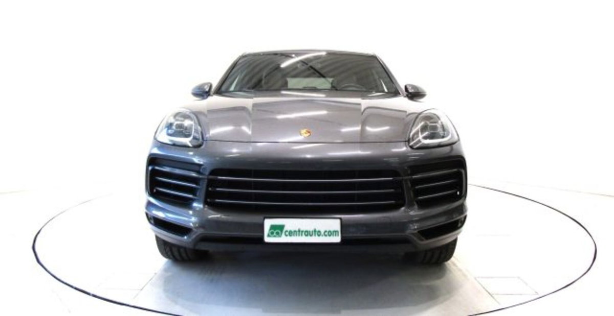 Porsche Cayenne 3.0 V6 (2)