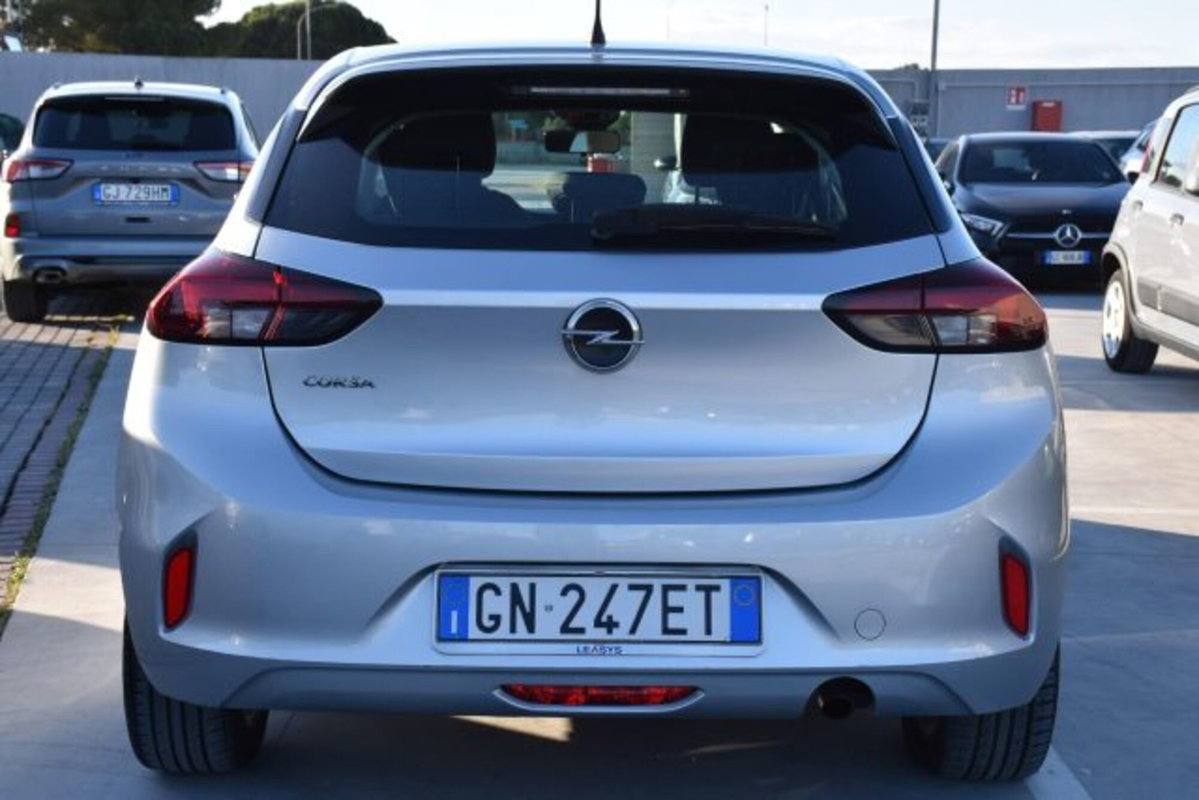 Opel Corsa 1.2 Edition (5)